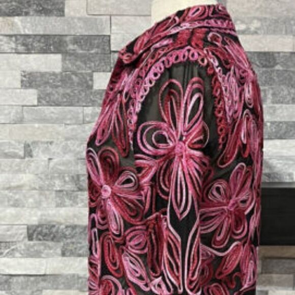 Size small vintage ribbon jacket. Very pretty - Picture 3 of 4